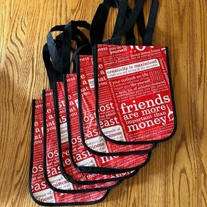 Lululemon 6 small original shoppers